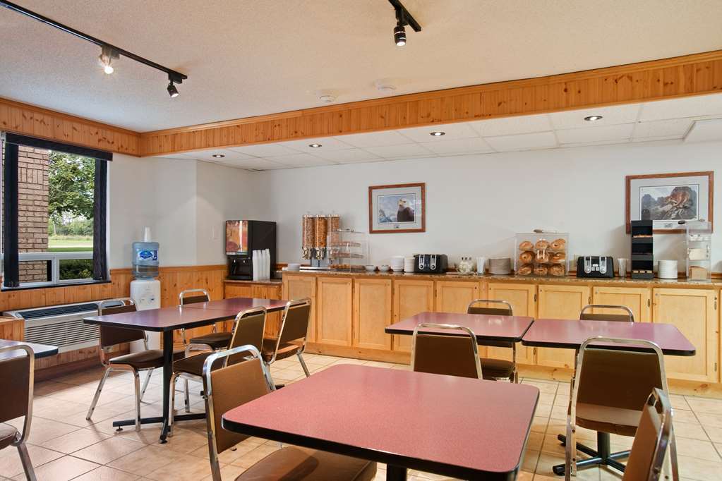 Spark By Hilton Brockville Restaurang bild